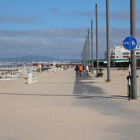 Caparica 3c Апартаменты *